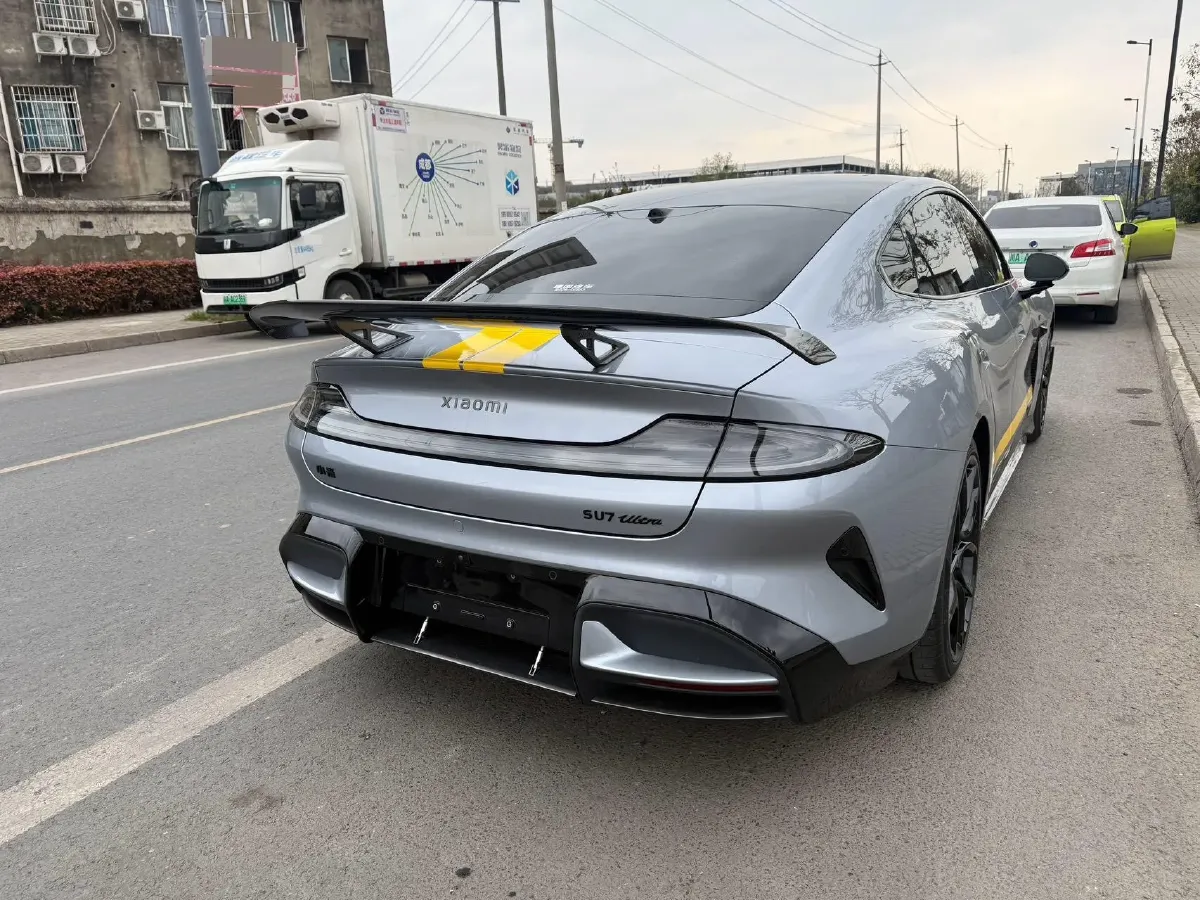 2025 MI SU7 Ultra BEV 93.7KWH,autocango,china used car exporter,china ev exporter,chinese used car exporter,chinese used ev exporter