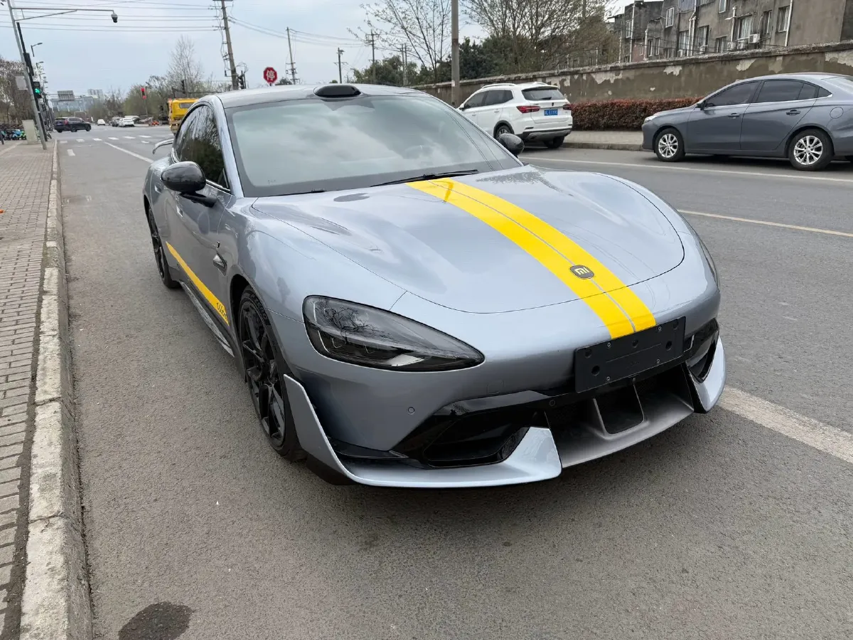 2025 MI SU7 Ultra BEV 93.7KWH,autocango,china used car exporter,china ev exporter,chinese used car exporter,chinese used ev exporter