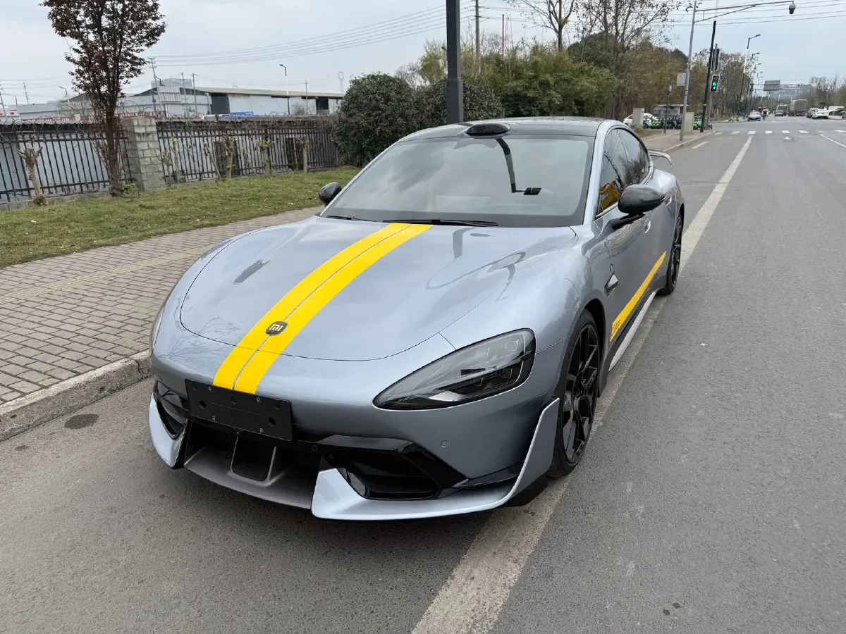 2025 MI SU7 Ultra BEV 93.7KWH,autocango,china used car exporter,china ev exporter,chinese used car exporter,chinese used ev exporter