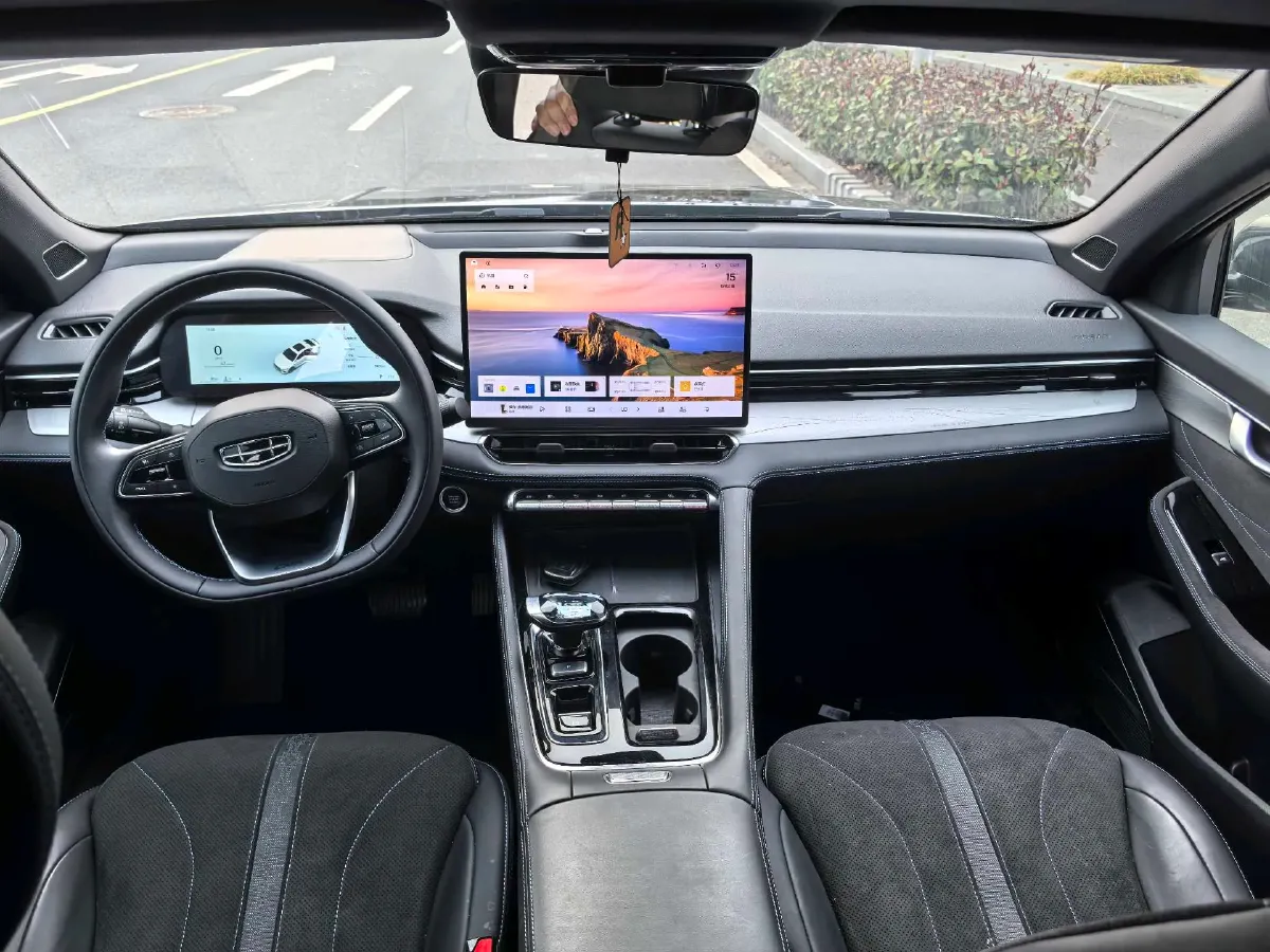 2026 Geely Preface 2.0T 272HP L4 8AT,autocango,china used car exporter,china ev exporter,chinese used car exporter,chinese used ev exporter