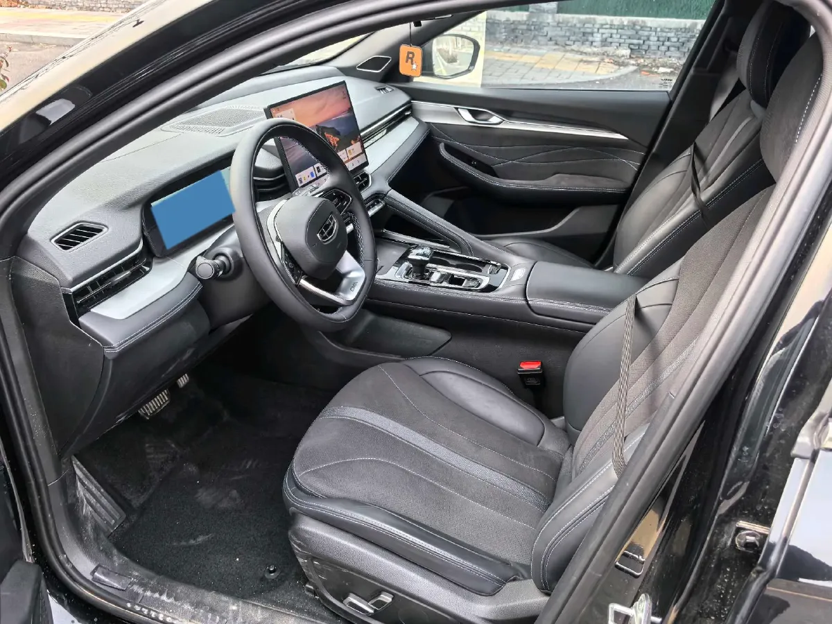 2026 Geely Preface 2.0T 272HP L4 8AT,autocango,china used car exporter,china ev exporter,chinese used car exporter,chinese used ev exporter