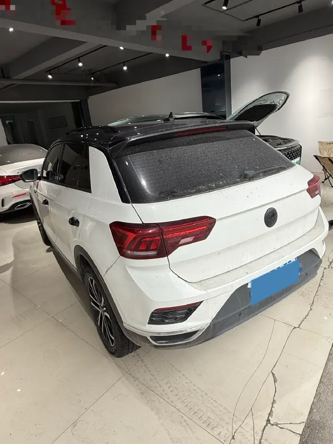 2022 Volkswagen T-Roc 1.4T 150HP L4 7DCT,autocango,china used car exporter,china ev exporter,chinese used car exporter,chinese used ev exporter