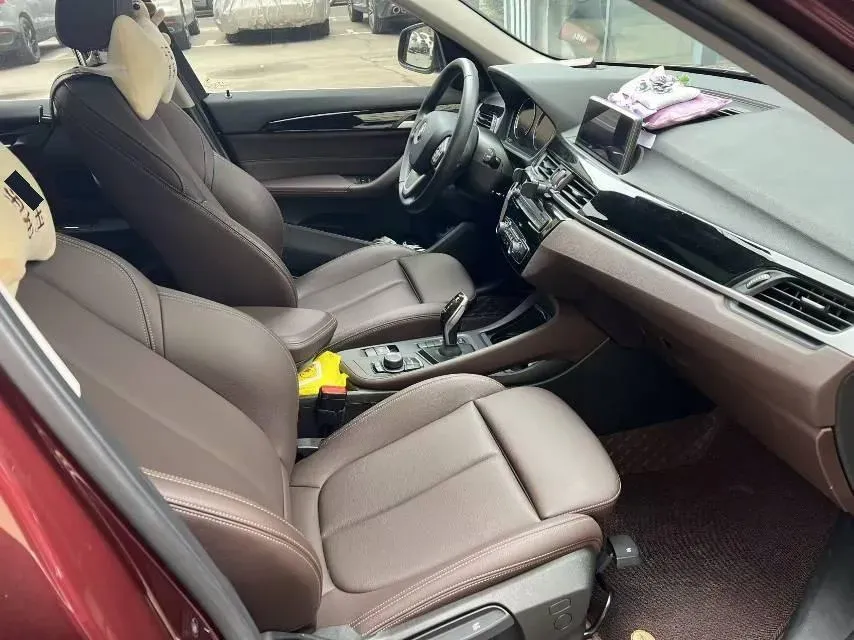 2020 BMW X1 1.5T 140HP L3 7DCT,autocango,china used car exporter,china ev exporter,chinese used car exporter,chinese used ev exporter