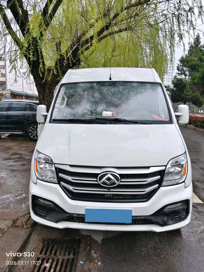 2021 MAXUS XinTu V80 2.0T 139HP L4 6MT,autocango,china used car exporter,china ev exporter,chinese used car exporter,chinese used ev exporter