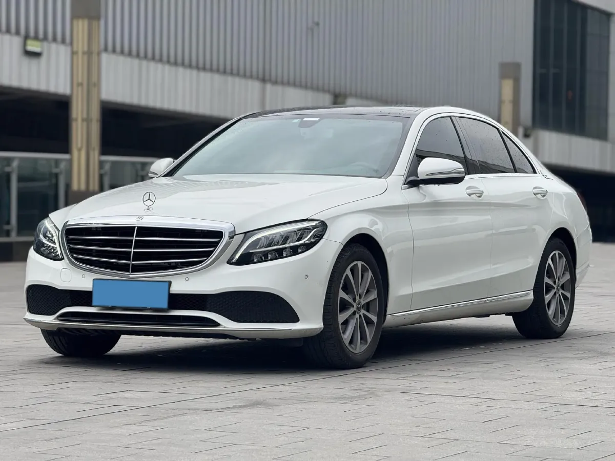 2020 Mercedes-Benz C Class 1.5T 156HP L4 9AT,autocango,china used car exporter,china ev exporter,chinese used car exporter,chinese used ev exporter