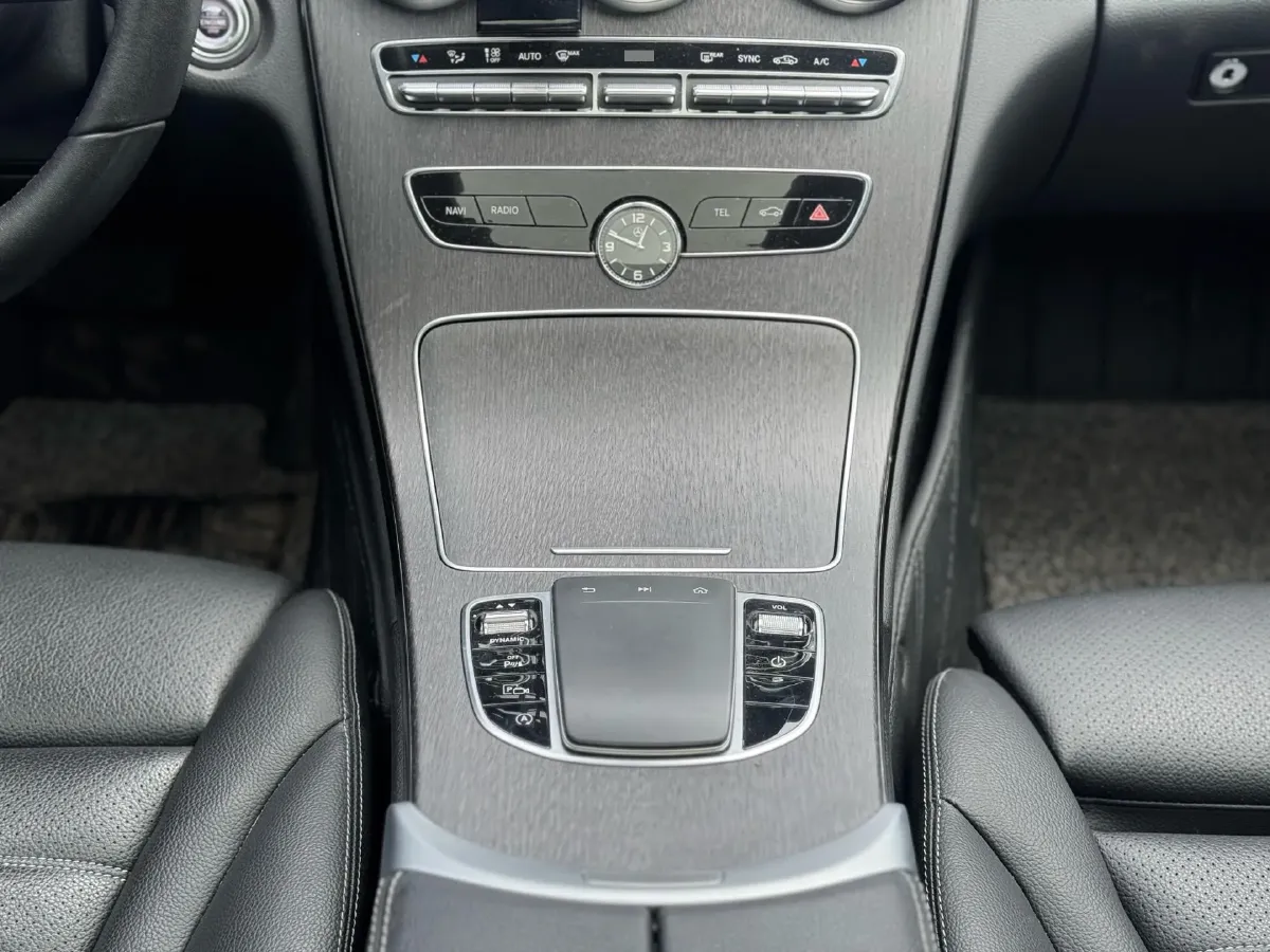 2020 Mercedes-Benz C Class 1.5T 156HP L4 9AT,autocango,china used car exporter,china ev exporter,chinese used car exporter,chinese used ev exporter