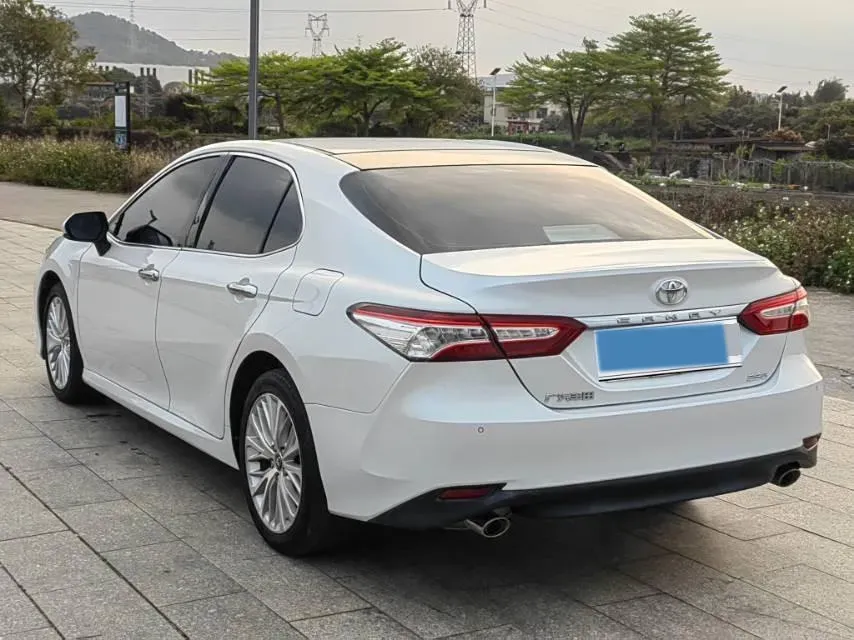 2019 Toyota Camry 2.5L 209HP L4 8AT,autocango,china used car exporter,china ev exporter,chinese used car exporter,chinese used ev exporter