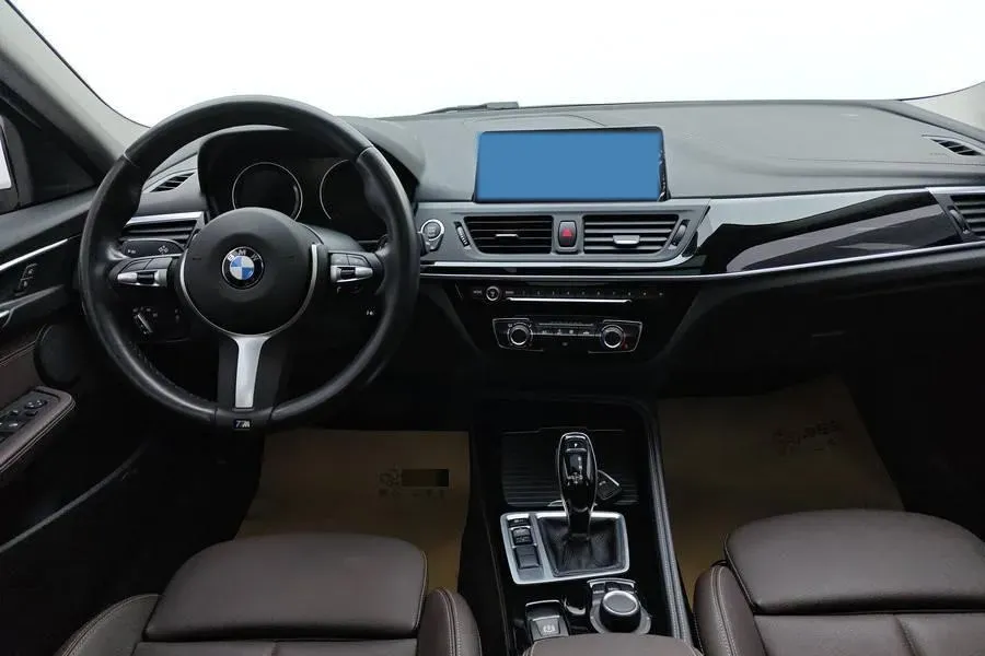 2020 BMW 1 Series 1.5T 140HP L3 7DCT,autocango,china used car exporter,china ev exporter,chinese used car exporter,chinese used ev exporter