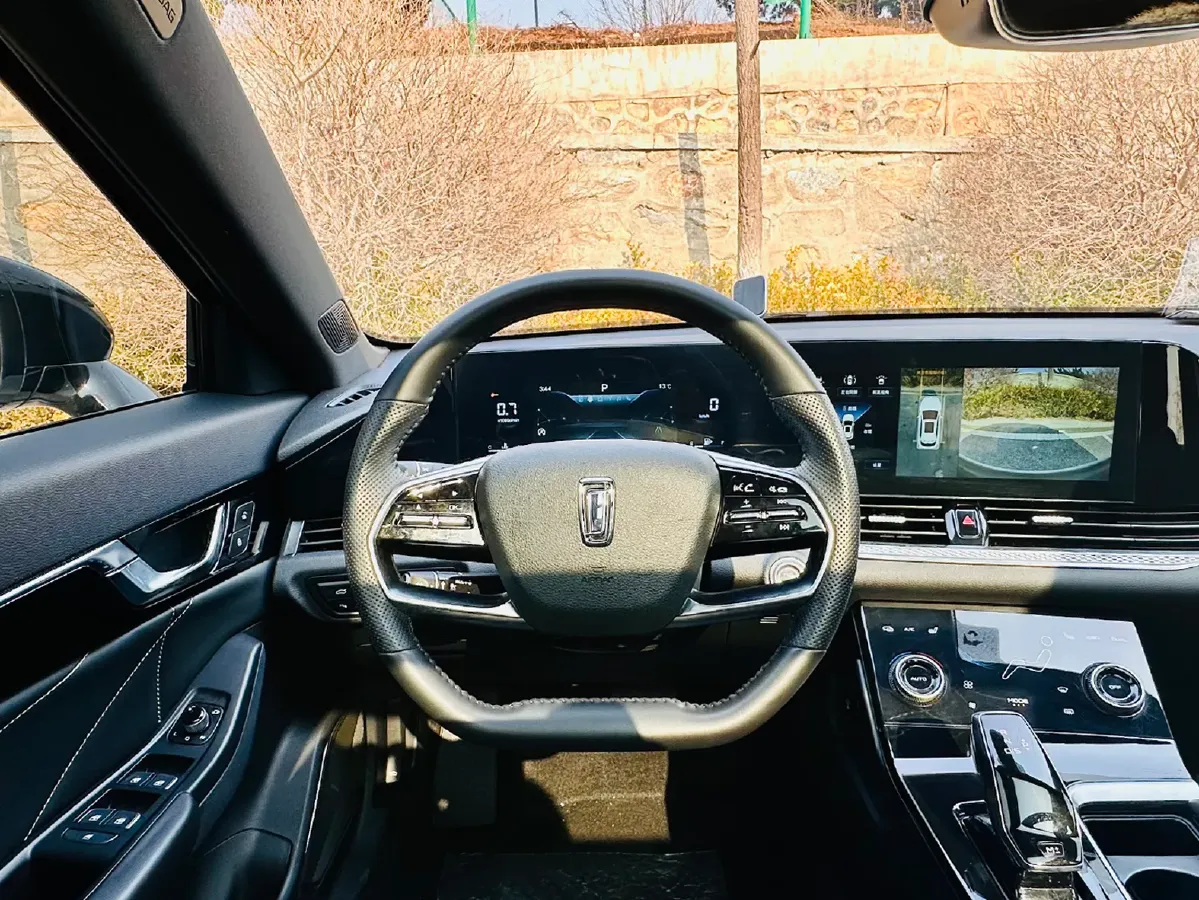 2022 Bestune B70S 1.5T 169HP L4 7DCT,autocango,china used car exporter,china ev exporter,chinese used car exporter,chinese used ev exporter