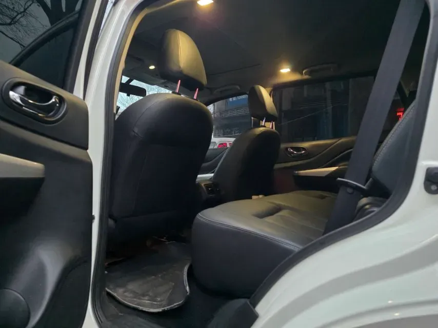 2020 Nissan Terra 2.5L 193HP L4 7AT,autocango,china used car exporter,china ev exporter,chinese used car exporter,chinese used ev exporter