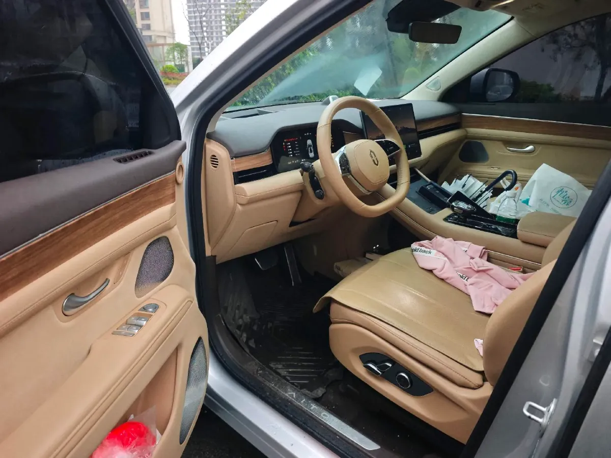 2024 AITO AITO M7 1.5T 152HP L4 REEV 40KWH,autocango,china used car exporter,china ev exporter,chinese used car exporter,chinese used ev exporter