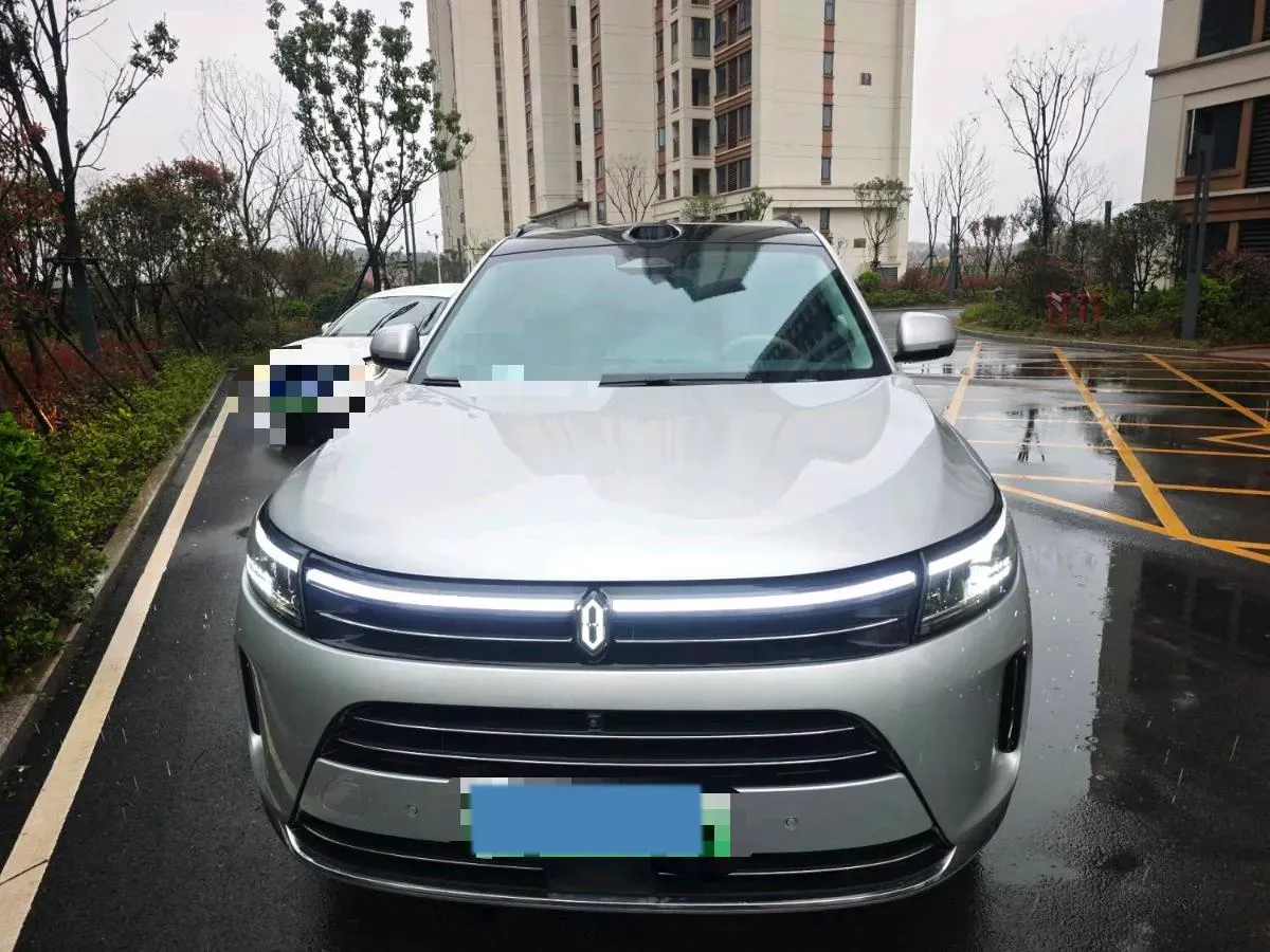 2024 AITO AITO M7 1.5T 152HP L4 REEV 40KWH,autocango,china used car exporter,china ev exporter,chinese used car exporter,chinese used ev exporter