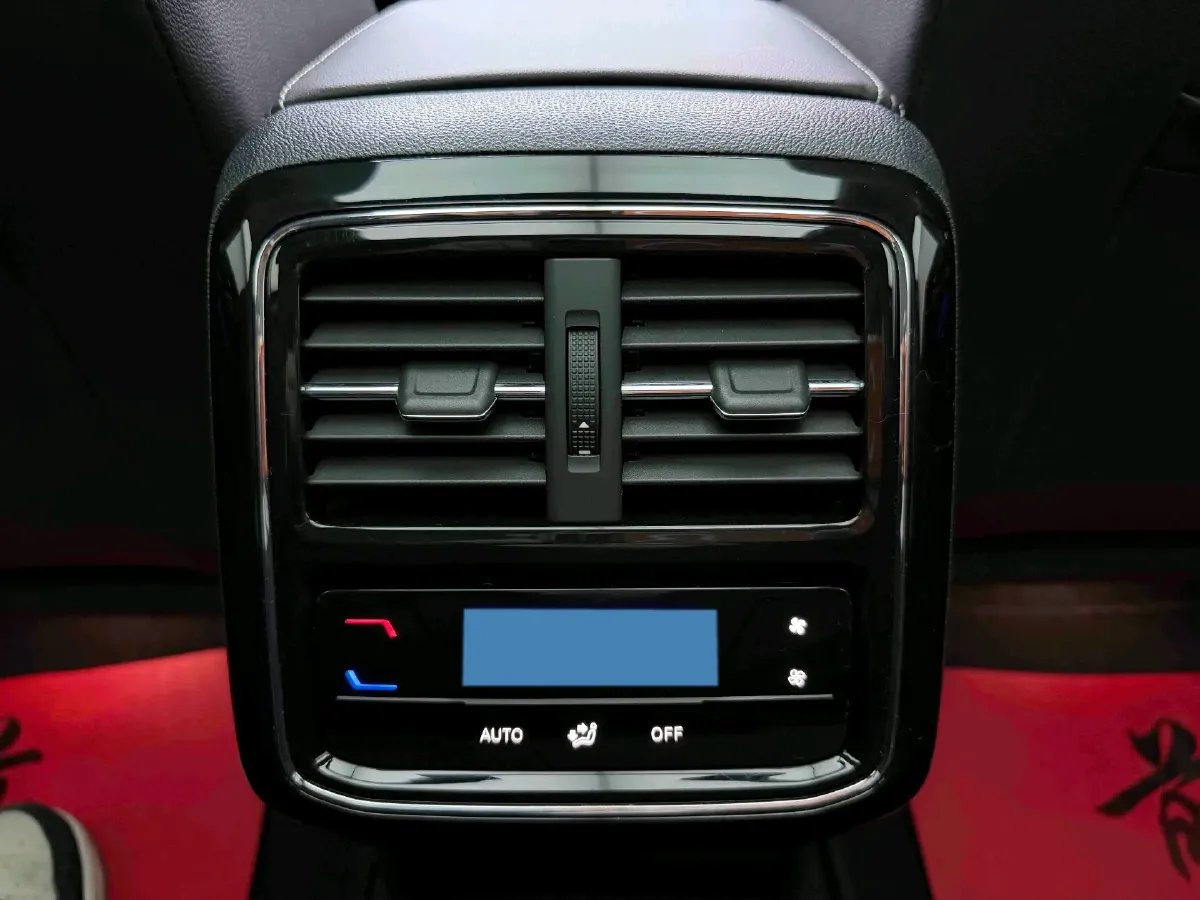 2024 Volkswagen Passat 2.0T 220HP L4 7DCT,autocango,china used car exporter,china ev exporter,chinese used car exporter,chinese used ev exporter