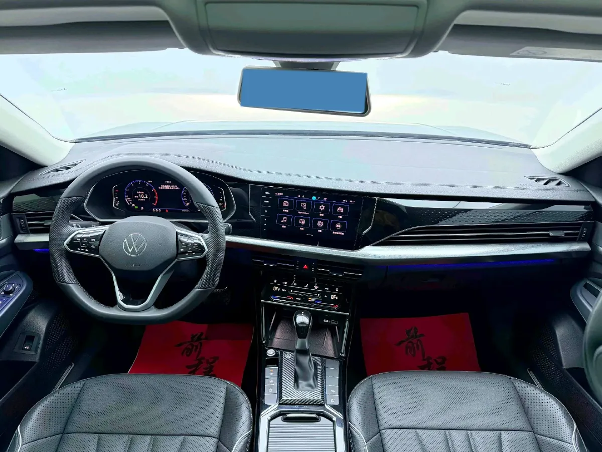 2024 Volkswagen Passat 2.0T 220HP L4 7DCT,autocango,china used car exporter,china ev exporter,chinese used car exporter,chinese used ev exporter