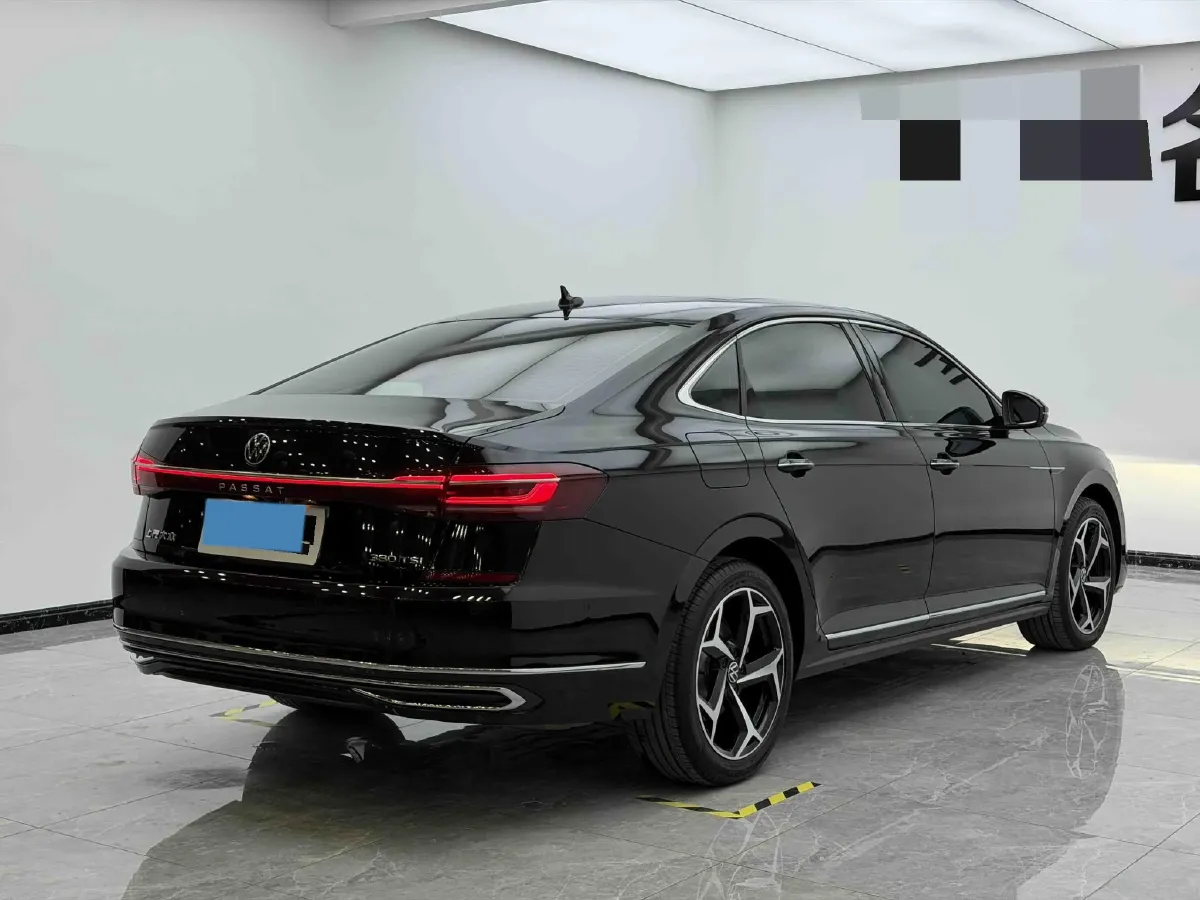 2024 Volkswagen Passat 2.0T 220HP L4 7DCT,autocango,china used car exporter,china ev exporter,chinese used car exporter,chinese used ev exporter