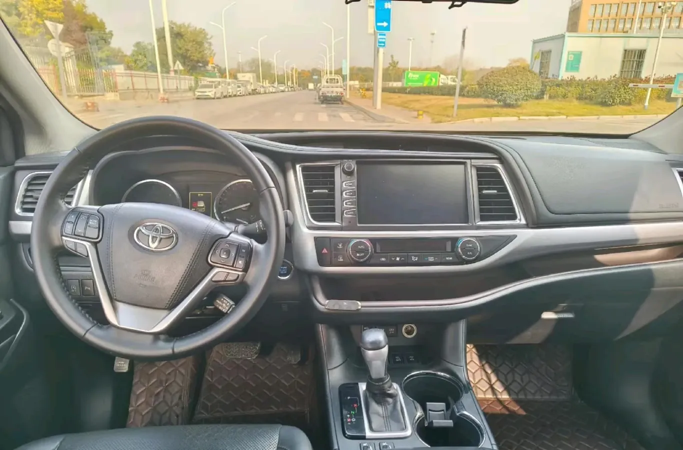 2019 Mazda CX-8 2.5L 192HP L4 6AT,autocango,china used car exporter,china ev exporter,chinese used car exporter,chinese used ev exporter