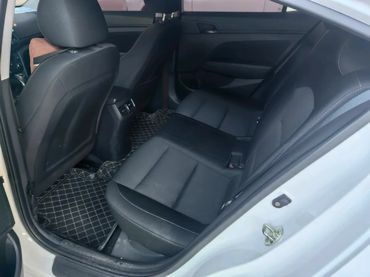 2016 Hyundai Elantra 1.4T 130HP L4 7DCT,autocango,china used car exporter,china ev exporter,chinese used car exporter,chinese used ev exporter