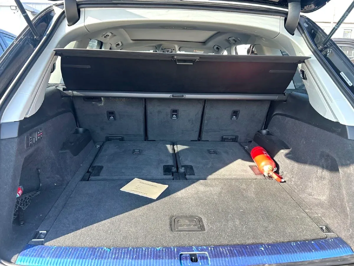 2025 Audi Q7 3.0T 340HP V6 8AT,autocango,china used car exporter,china ev exporter,chinese used car exporter,chinese used ev exporter