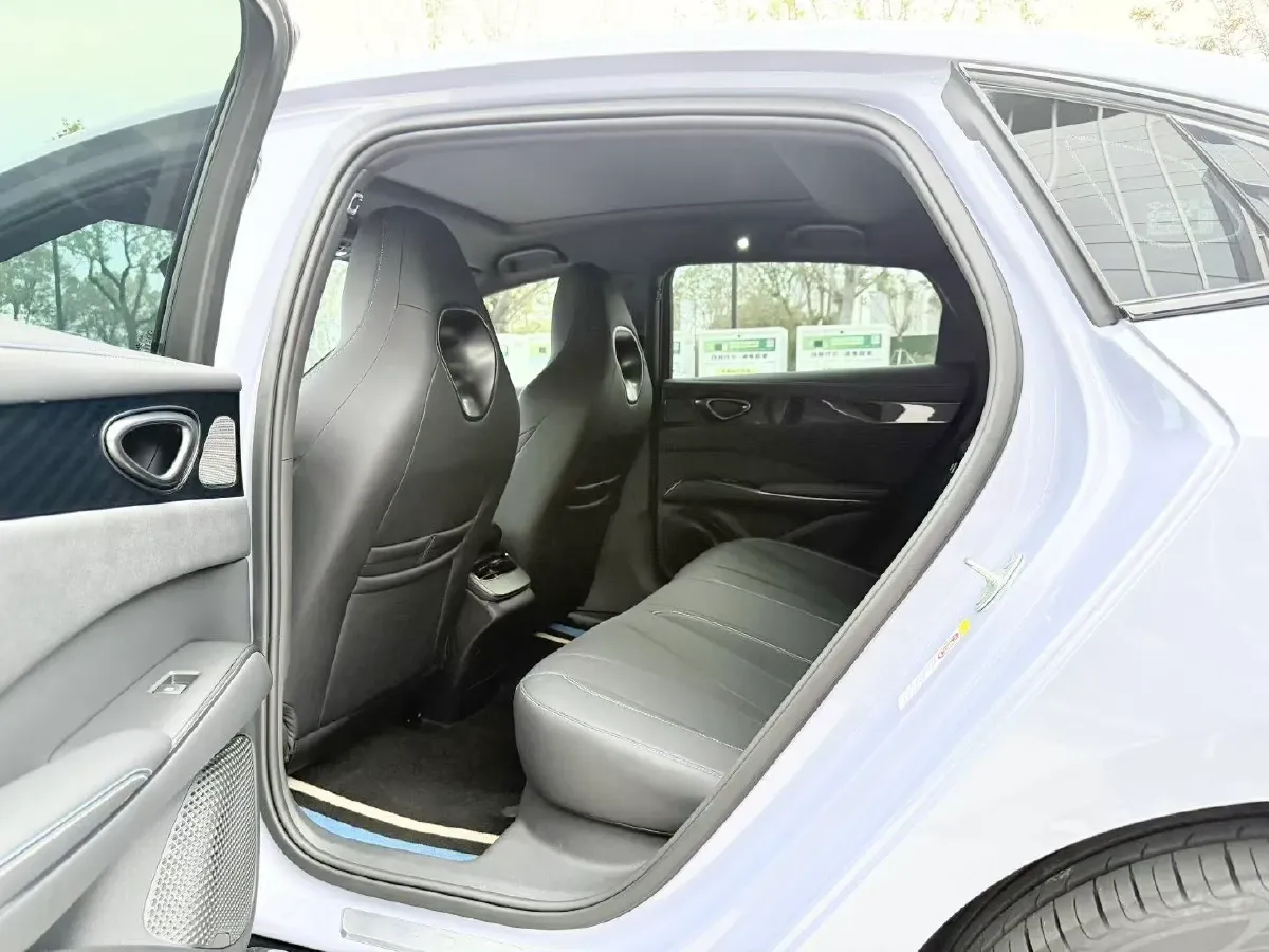 2025 BYD Seal BEV 61.44KWH,autocango,china used car exporter,china ev exporter,chinese used car exporter,chinese used ev exporter