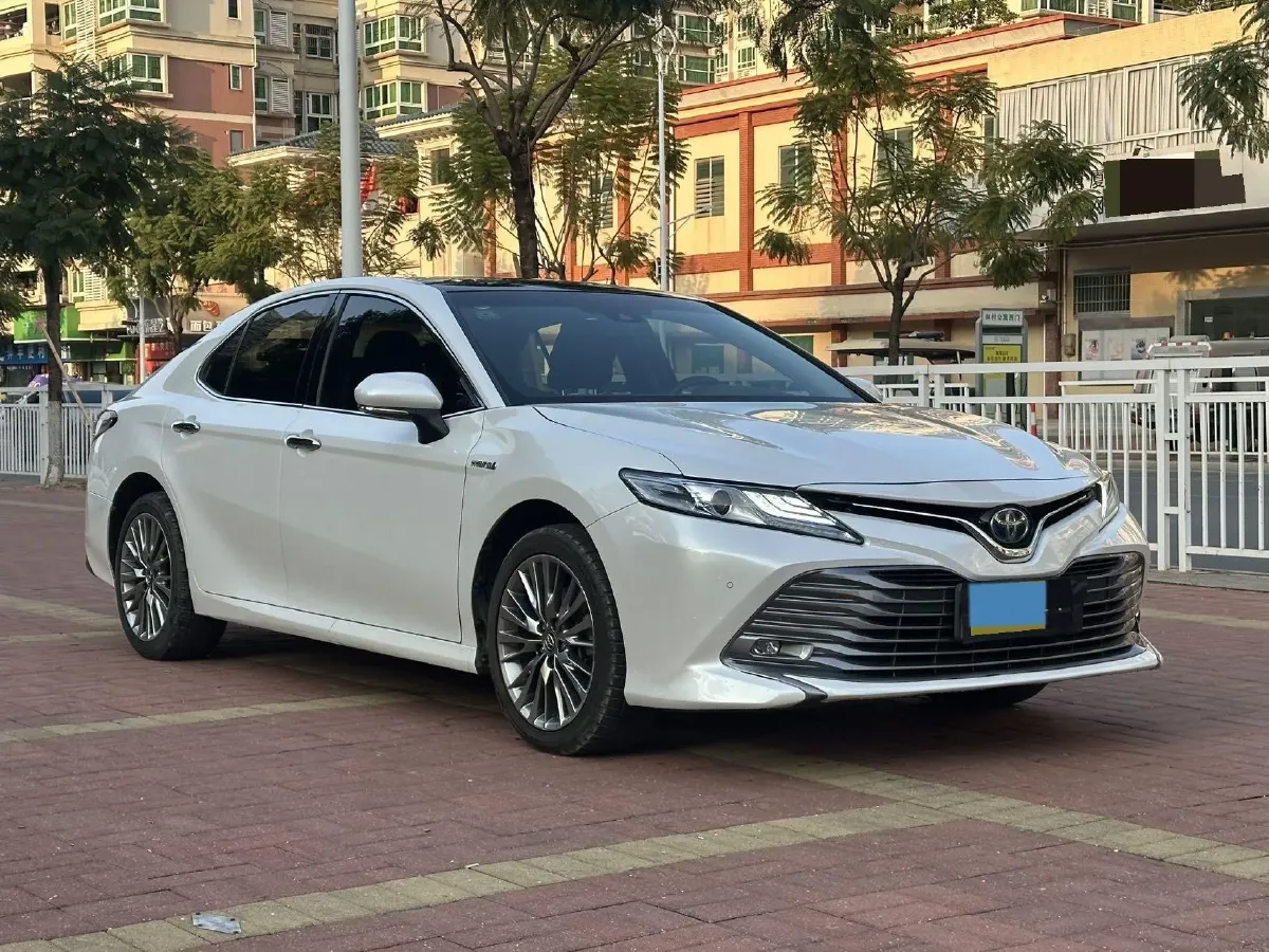 2018 Toyota Camry 2.5L 178HP L4 E-CVT Hybrid,autocango,china used car exporter,china ev exporter,chinese used car exporter,chinese used ev exporter