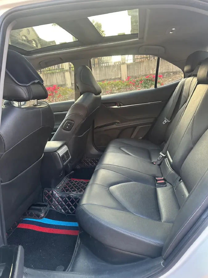 2018 Toyota Camry 2.5L 178HP L4 E-CVT Hybrid,autocango,china used car exporter,china ev exporter,chinese used car exporter,chinese used ev exporter