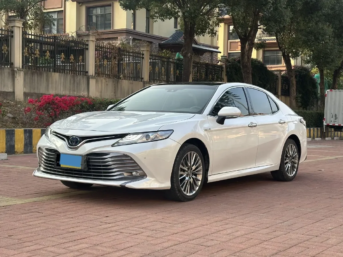 2018 Toyota Camry 2.5L 178HP L4 E-CVT Hybrid,autocango,china used car exporter,china ev exporter,chinese used car exporter,chinese used ev exporter