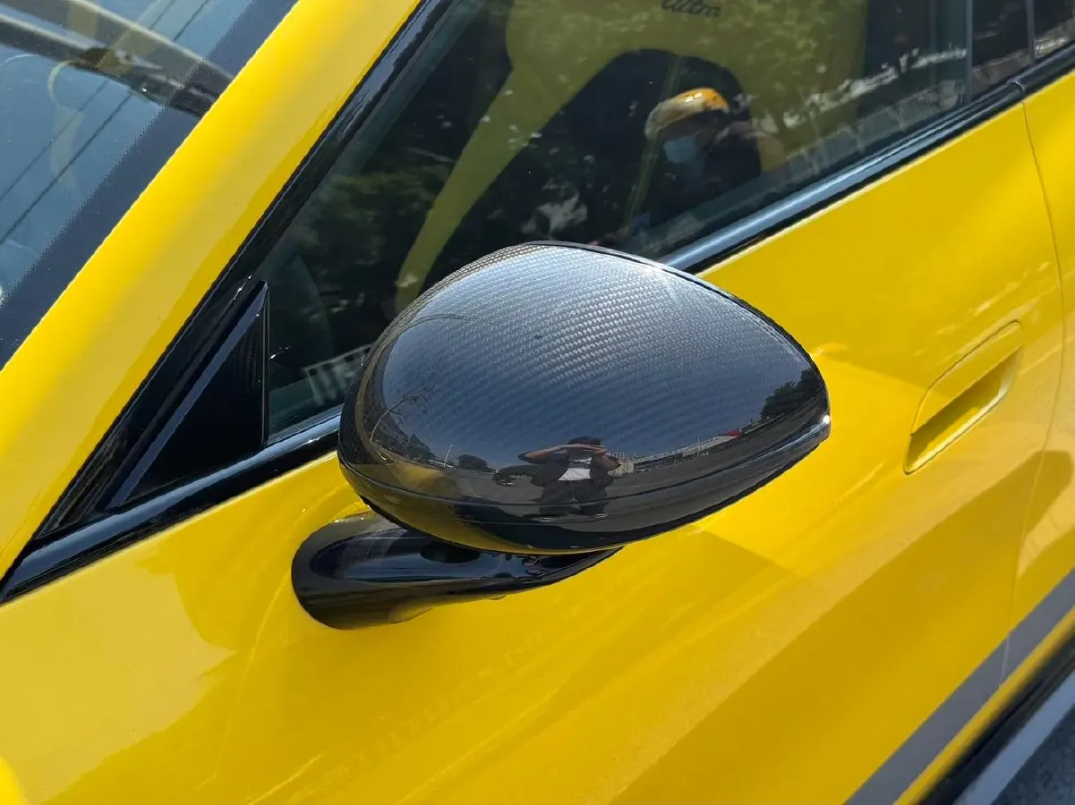 2025 MI SU7 Ultra BEV 93.7KWH,autocango,china used car exporter,china ev exporter,chinese used car exporter,chinese used ev exporter