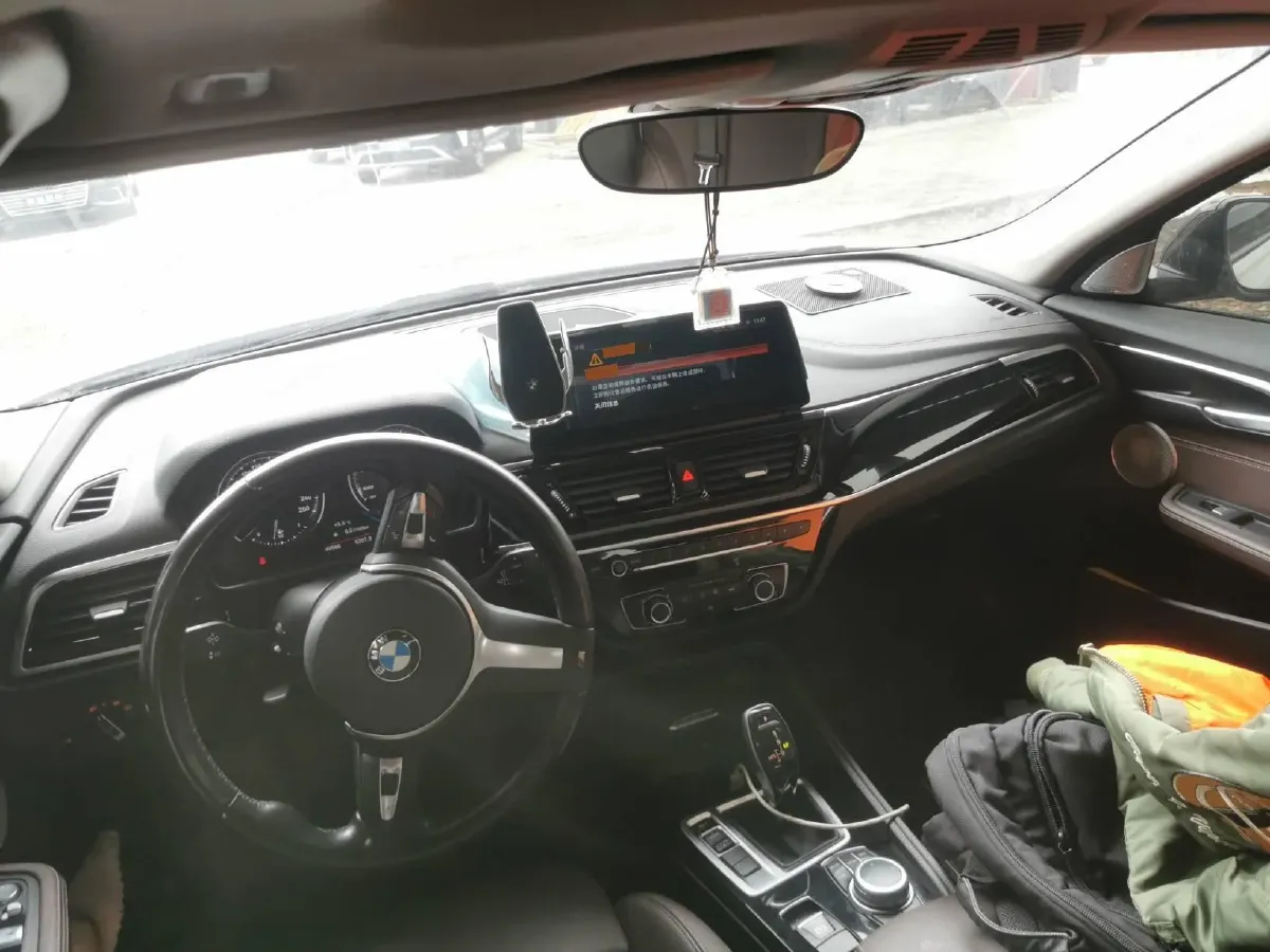 2022 BMW 1 Series 1.5T 140HP L3 7DCT,autocango,china used car exporter,china ev exporter,chinese used car exporter,chinese used ev exporter