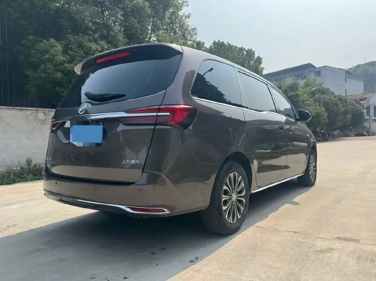 2023 Buick GL8 2.0T 237HP L4 9AT,autocango,china used car exporter,china ev exporter,chinese used car exporter,chinese used ev exporter