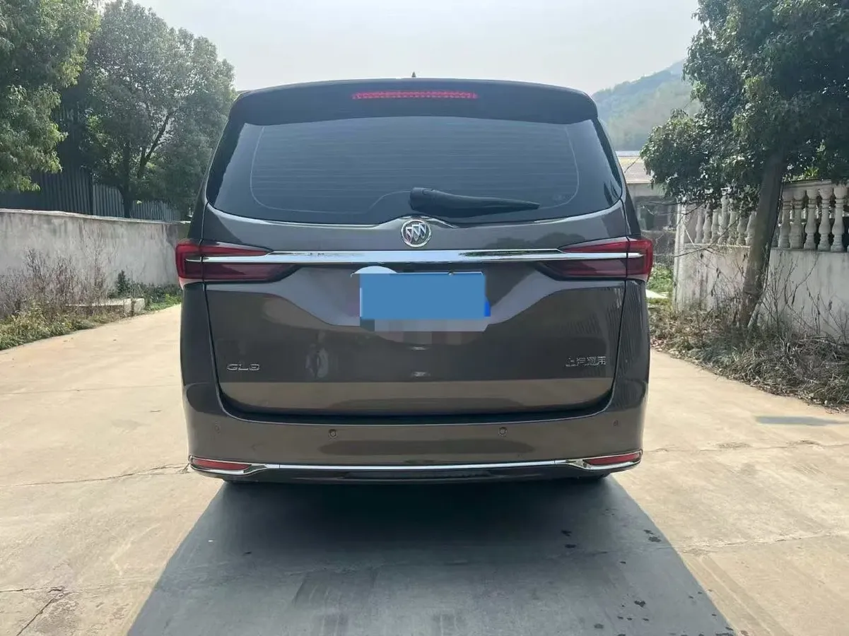 2023 Buick GL8 2.0T 237HP L4 9AT,autocango,china used car exporter,china ev exporter,chinese used car exporter,chinese used ev exporter