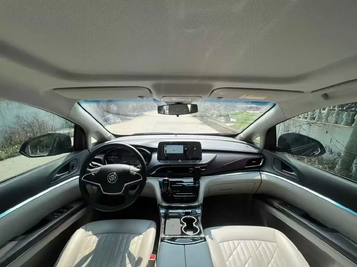 2023 Buick GL8 2.0T 237HP L4 9AT,autocango,china used car exporter,china ev exporter,chinese used car exporter,chinese used ev exporter