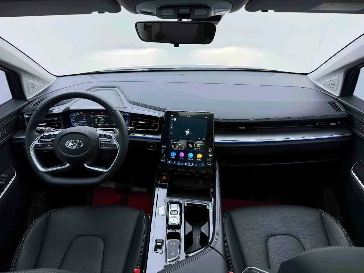 2024 Hyundai Custo 2.0T 236HP L4 8AT,autocango,china used car exporter,china ev exporter,chinese used car exporter,chinese used ev exporter