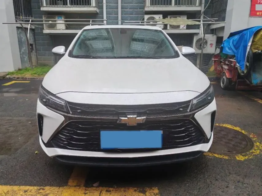2023 Chevrolet Monza 1.5L 113HP L4 6DCT,autocango,china used car exporter,china ev exporter,chinese used car exporter,chinese used ev exporter