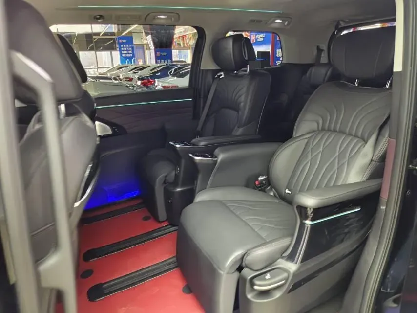 2024 GAC Trumpchi M8 2.0T 252HP L4 8AT,autocango,china used car exporter,china ev exporter,chinese used car exporter,chinese used ev exporter