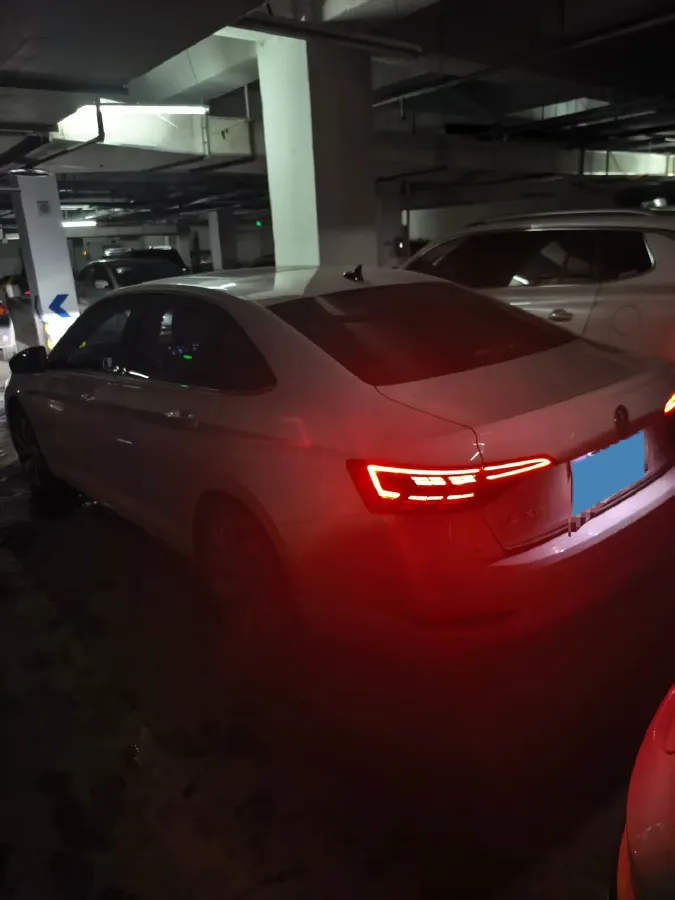 2022 Volkswagen Sagitar 1.4T 150HP L4 7DCT,autocango,china used car exporter,china ev exporter,chinese used car exporter,chinese used ev exporter