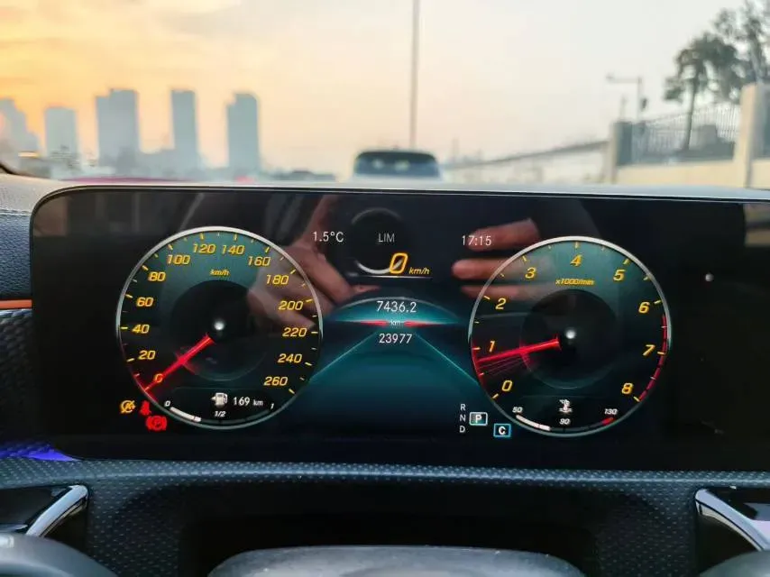 2022 Mercedes-Benz A Class 1.3T 163HP L4 7DCT,autocango,china used car exporter,china ev exporter,chinese used car exporter,chinese used ev exporter