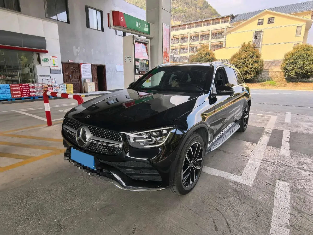 2022 Mercedes-Benz GLC Class 2.0T 197HP L4 9AT,autocango,china used car exporter,china ev exporter,chinese used car exporter,chinese used ev exporter