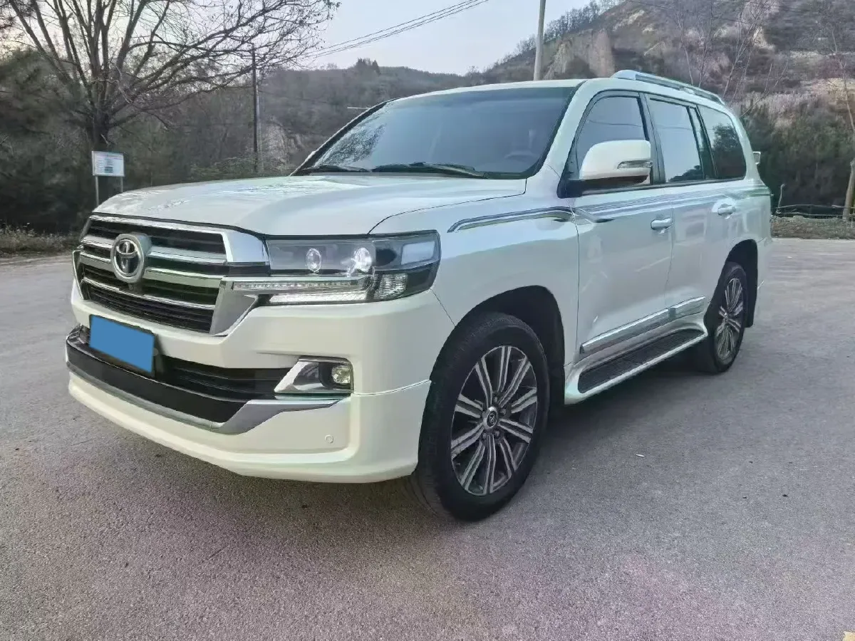 2019 Chevrolet Trax 1.0T 125HP L3 6AT,autocango,china used car exporter,china ev exporter,chinese used car exporter,chinese used ev exporter