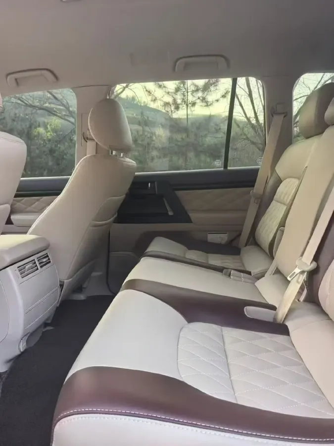 2019 Chevrolet Trax 1.0T 125HP L3 6AT,autocango,china used car exporter,china ev exporter,chinese used car exporter,chinese used ev exporter