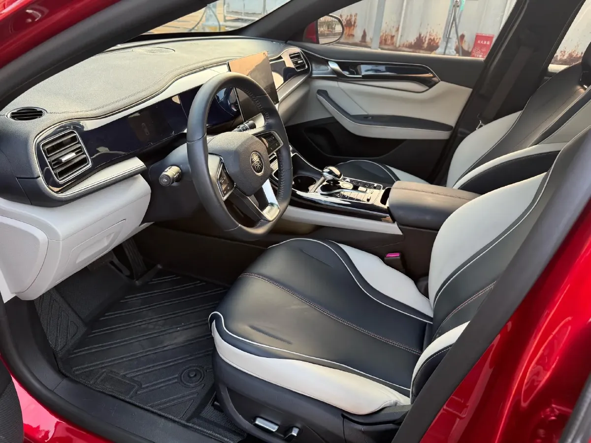 2021 Haval F7 1.5T 169HP L4 7DCT,autocango,china used car exporter,china ev exporter,chinese used car exporter,chinese used ev exporter