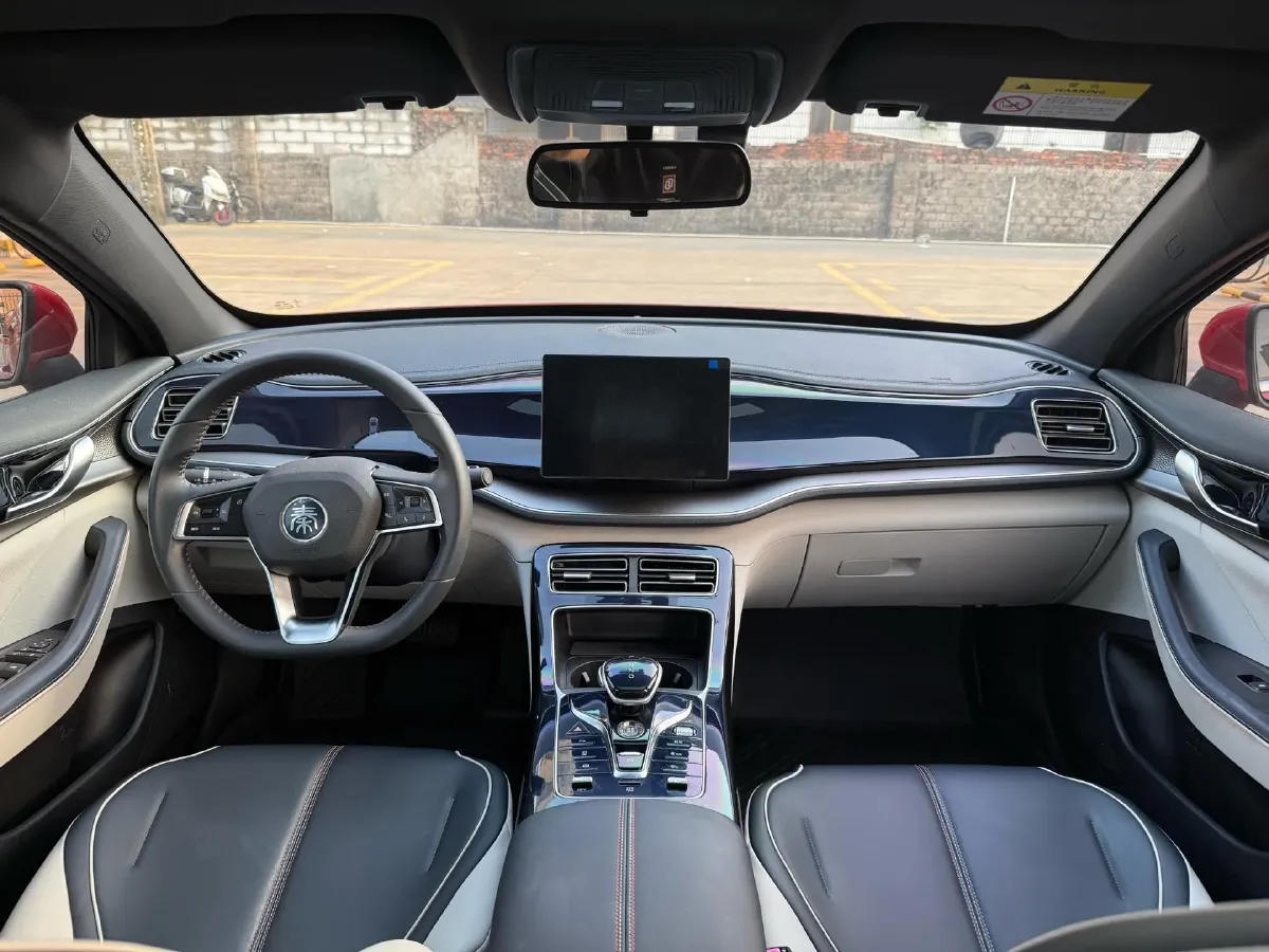 2021 Haval F7 1.5T 169HP L4 7DCT,autocango,china used car exporter,china ev exporter,chinese used car exporter,chinese used ev exporter