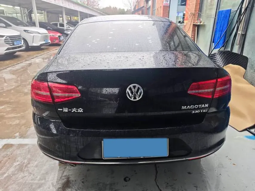 2018 Volkswagen Magotan 1.8T 180HP L4 7DCT,autocango,china used car exporter,china ev exporter,chinese used car exporter,chinese used ev exporter