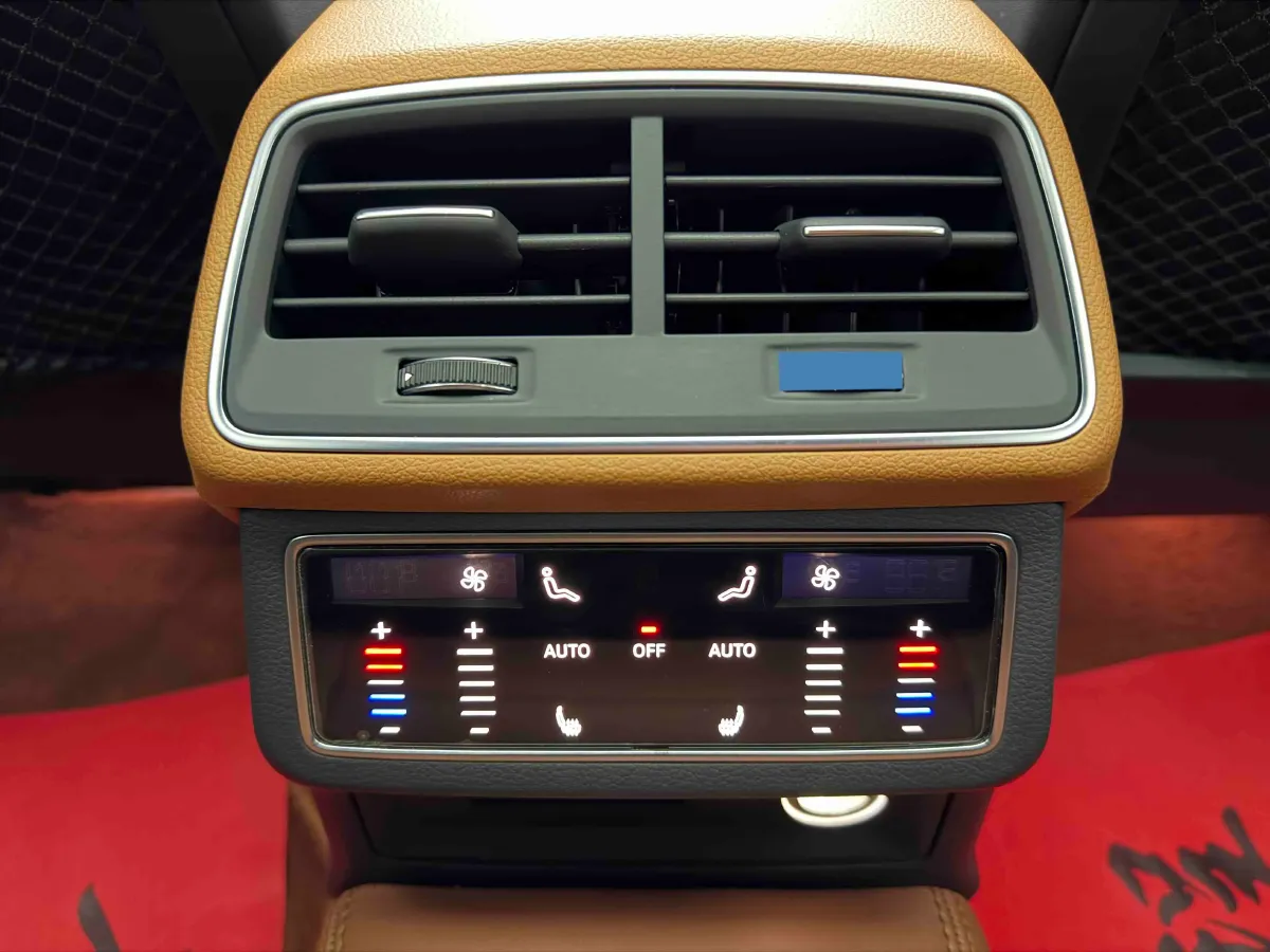 2022 Audi A7L 3.0T 340HP V6 7DCT,autocango,china used car exporter,china ev exporter,chinese used car exporter,chinese used ev exporter