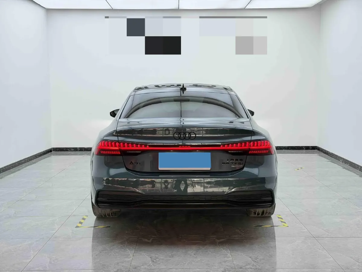 2022 Audi A7L 3.0T 340HP V6 7DCT,autocango,china used car exporter,china ev exporter,chinese used car exporter,chinese used ev exporter