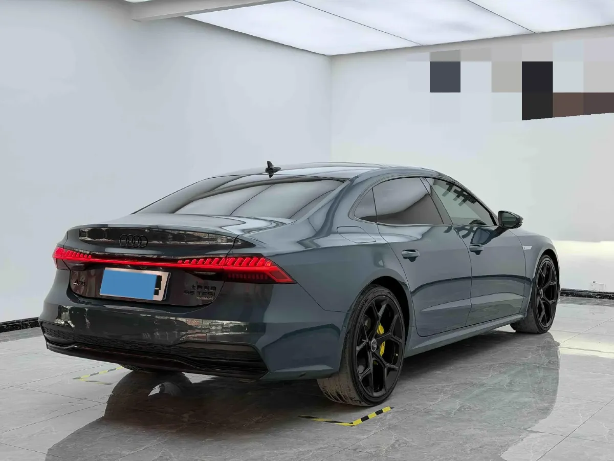 2022 Audi A7L 3.0T 340HP V6 7DCT,autocango,china used car exporter,china ev exporter,chinese used car exporter,chinese used ev exporter