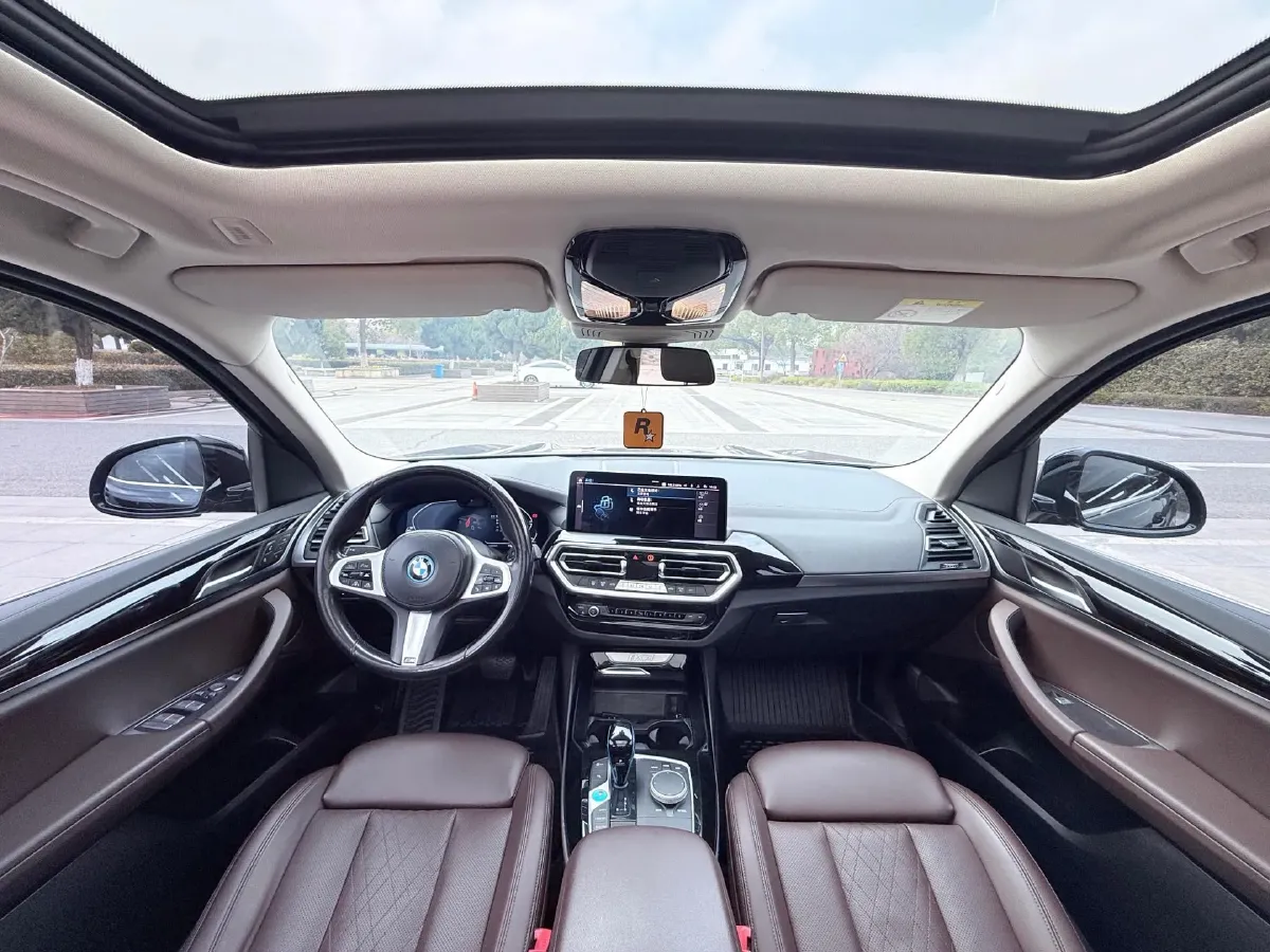 2022 BMW iX3 BEV 80KWH,autocango,china used car exporter,china ev exporter,chinese used car exporter,chinese used ev exporter