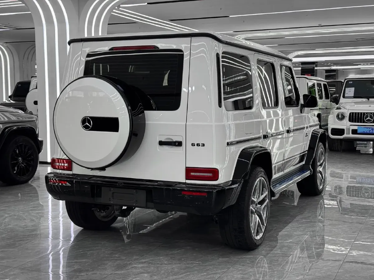 2025 Mercedes-Benz G AMG 4.0T 585HP V8 9AT,autocango,china used car exporter,china ev exporter,chinese used car exporter,chinese used ev exporter