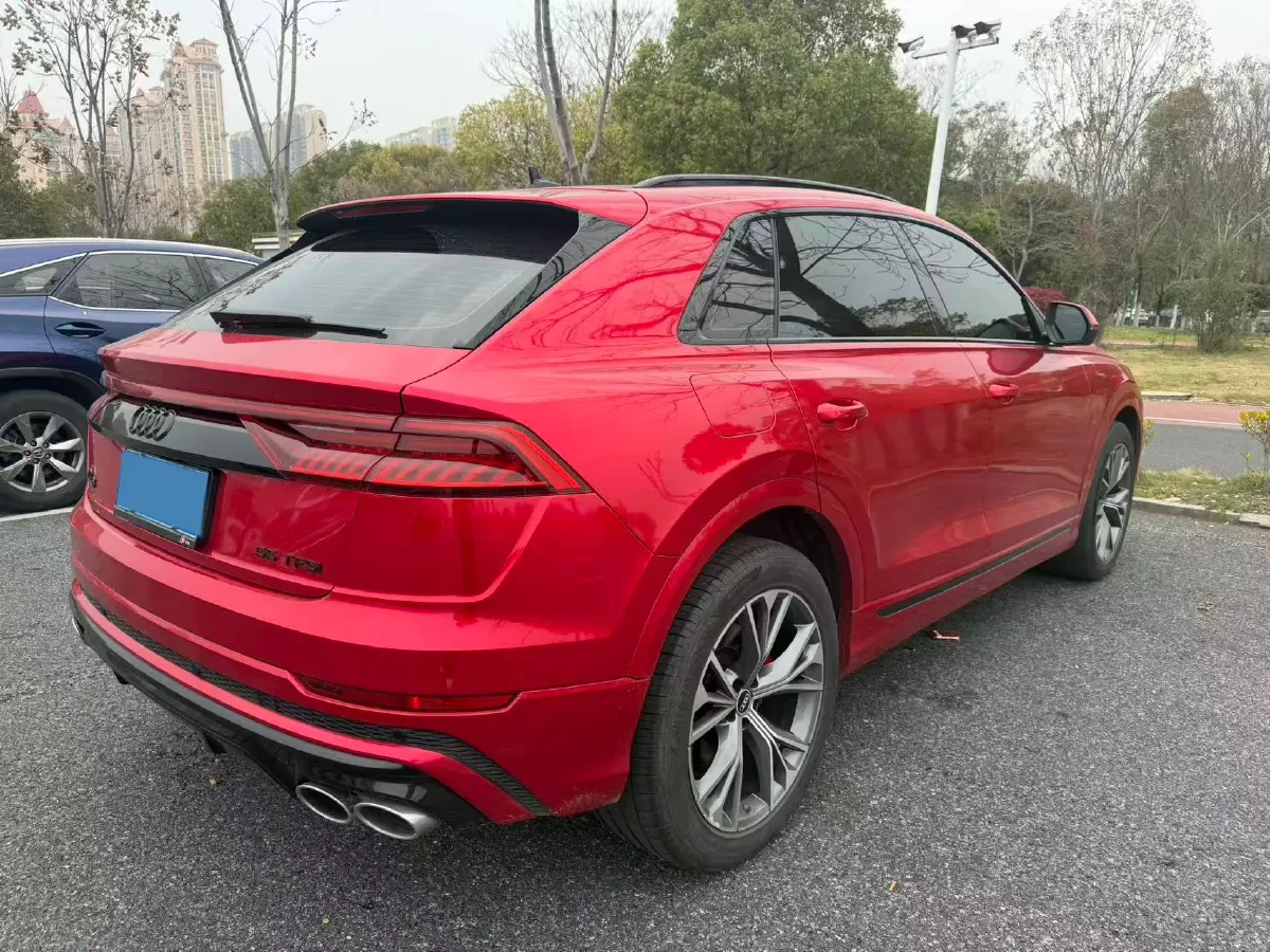 2021 Audi Q8 3.0T 340HP V6 8AT,autocango,china used car exporter,china ev exporter,chinese used car exporter,chinese used ev exporter