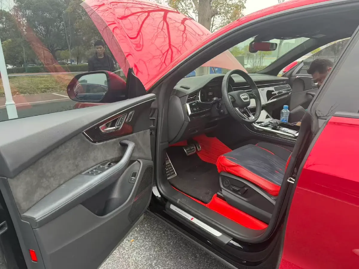 2021 Audi Q8 3.0T 340HP V6 8AT,autocango,china used car exporter,china ev exporter,chinese used car exporter,chinese used ev exporter