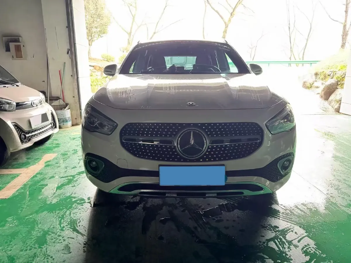 2022 Mercedes-Benz GLA Class 1.3T 163HP L4 7DCT,autocango,china used car exporter,china ev exporter,chinese used car exporter,chinese used ev exporter